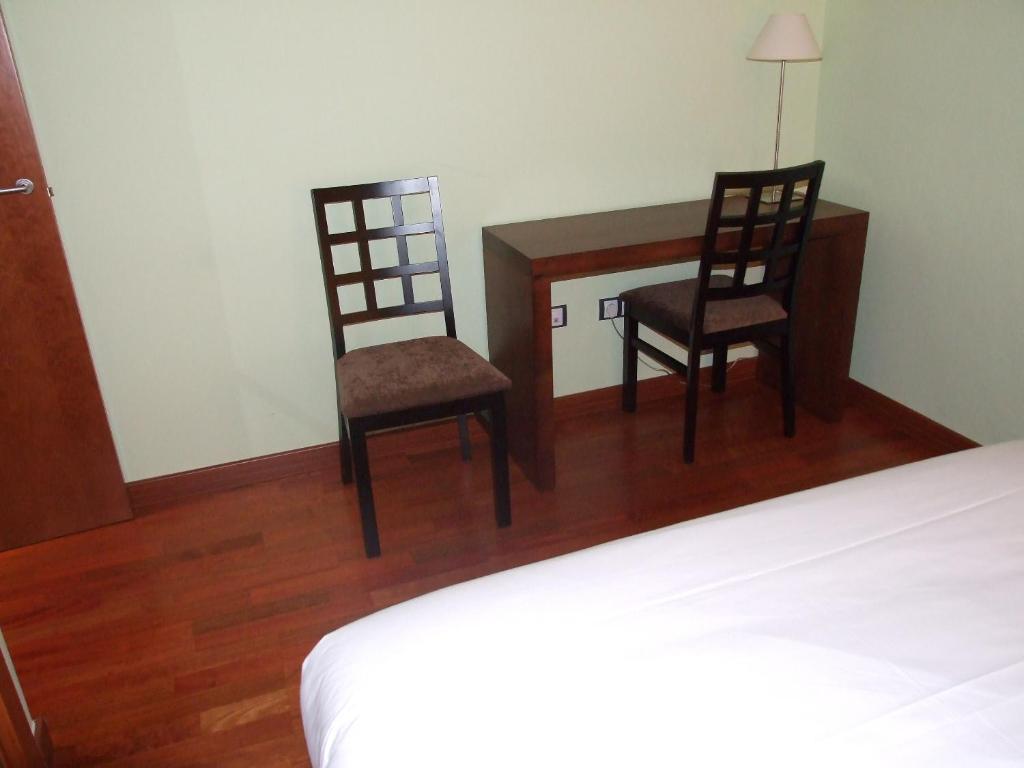 Roca Nevada Suites Villanúa Værelse billede