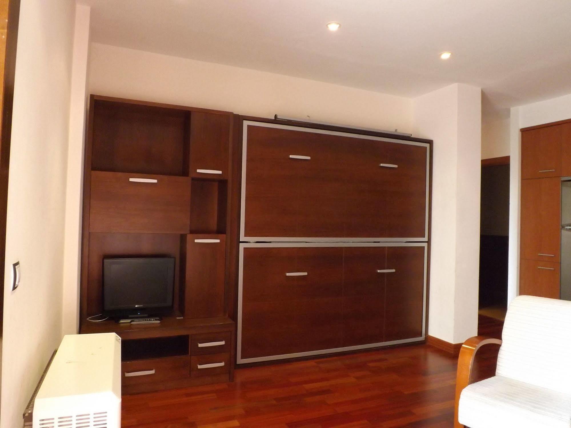 Roca Nevada Suites Villanúa Eksteriør billede