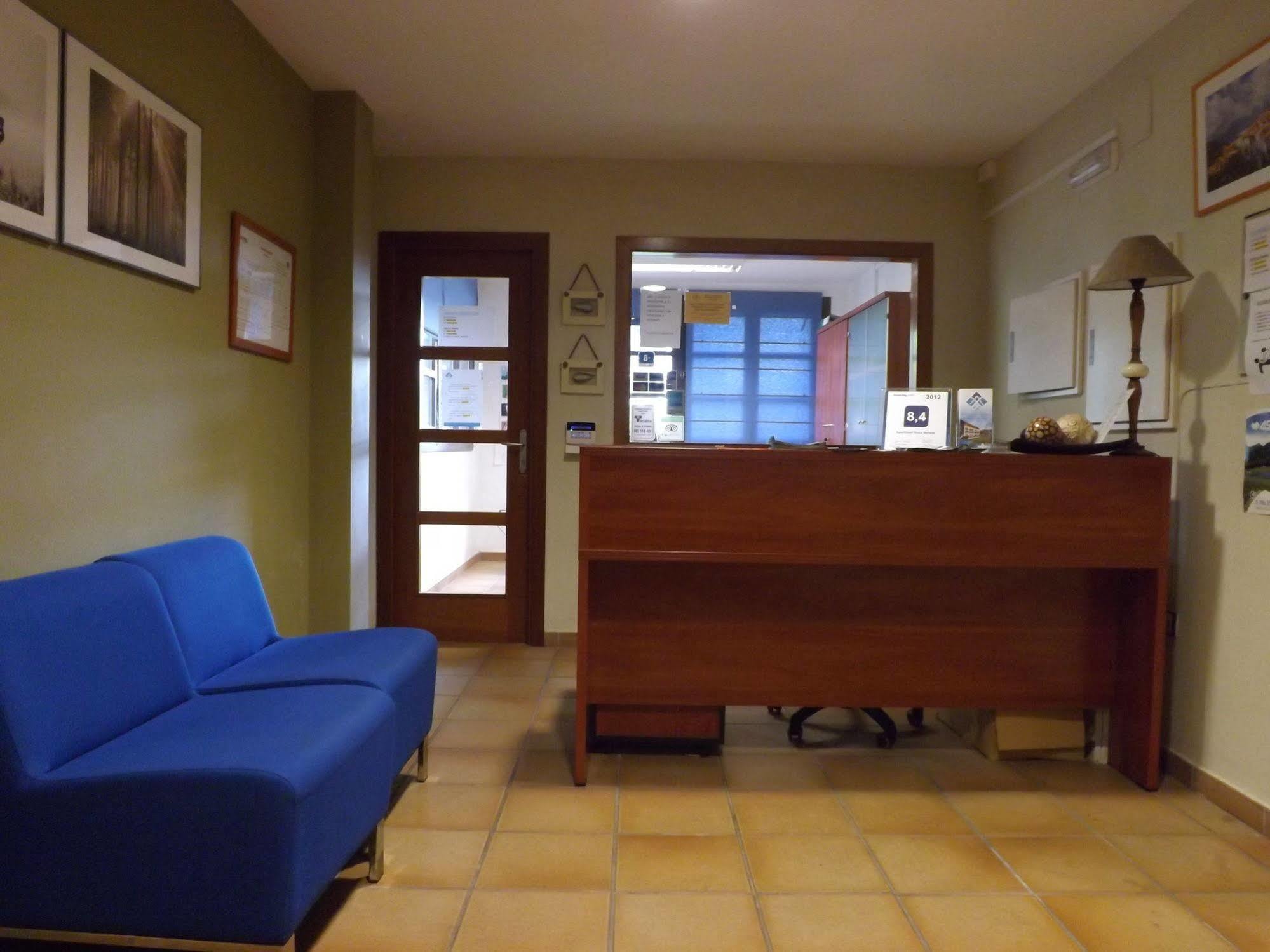 Roca Nevada Suites Villanúa Eksteriør billede